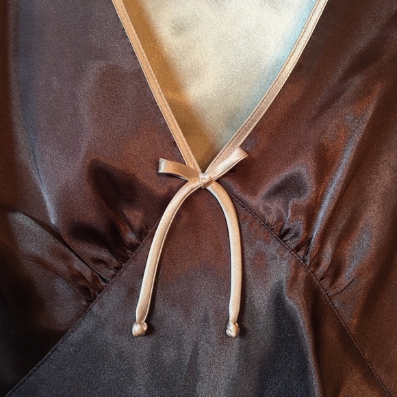 Lingerie - Picture 4 of 6